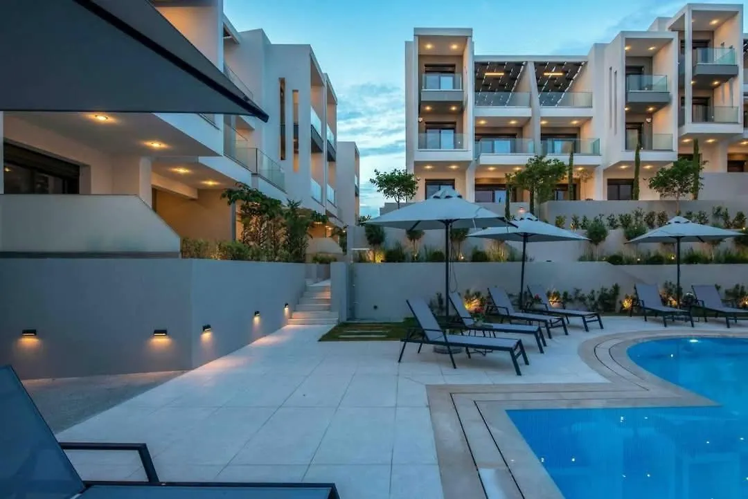 Apartment 3 Bedroom Penthouse In Nikiti