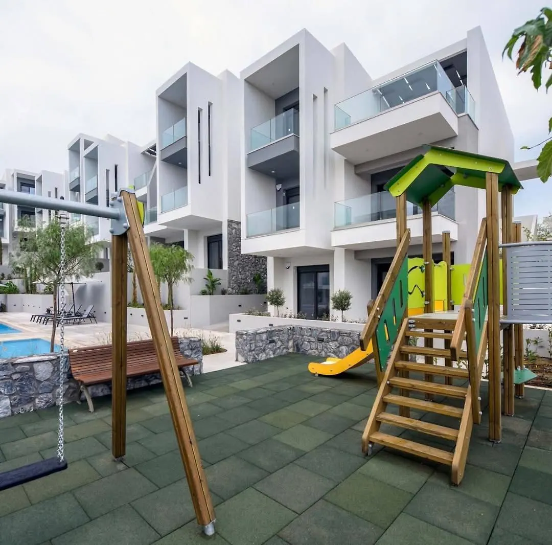 3 Bedroom Penthouse In Nikiti